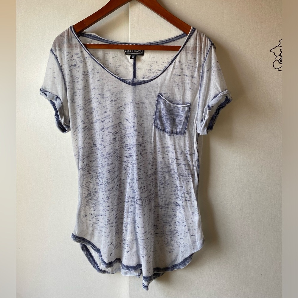 Almost Famous Loose Boyfriend Type T Shirt Pocket Sheer XL Womens Short Sleeve